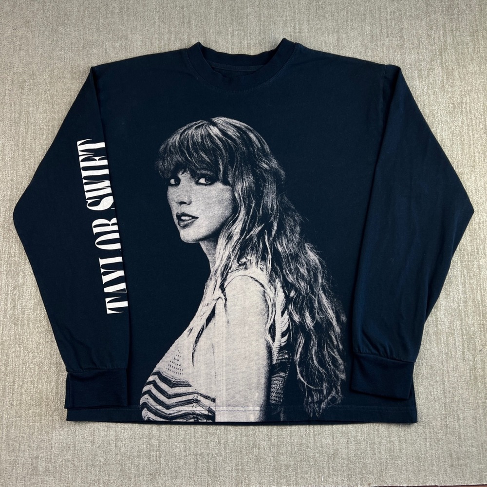 Taylor Swift The Eras Tour Long Sleeve T Shirt Black Big Graphic Women's Medium